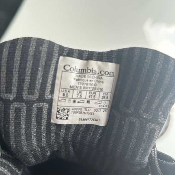 Hiking boots Columbia size 8.5 men lots of life left - Picture 2 of 4